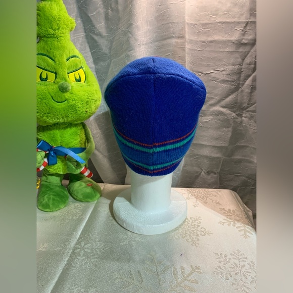 Nickelodeon Paw Patrol Beanie and Gloves - Picture 4 of 7